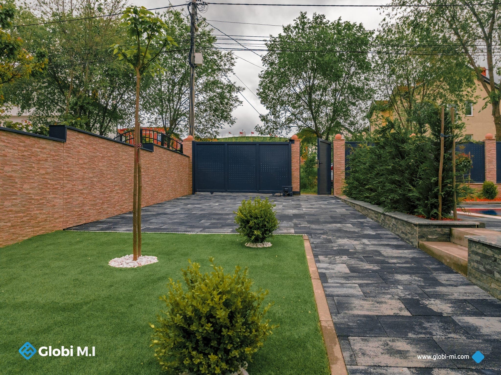 Courtyard — a Globi MI project